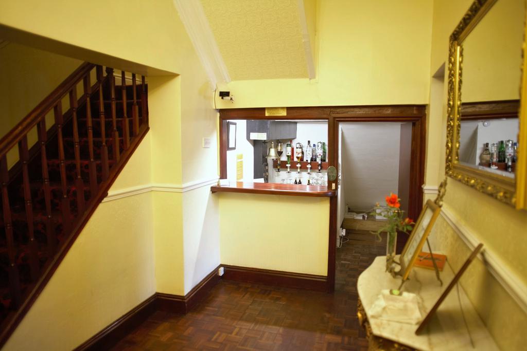 Hamilton Court Hotel تشيستر المظهر الخارجي الصورة