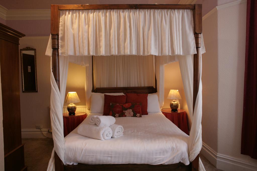 Hamilton Court Hotel تشيستر المظهر الخارجي الصورة